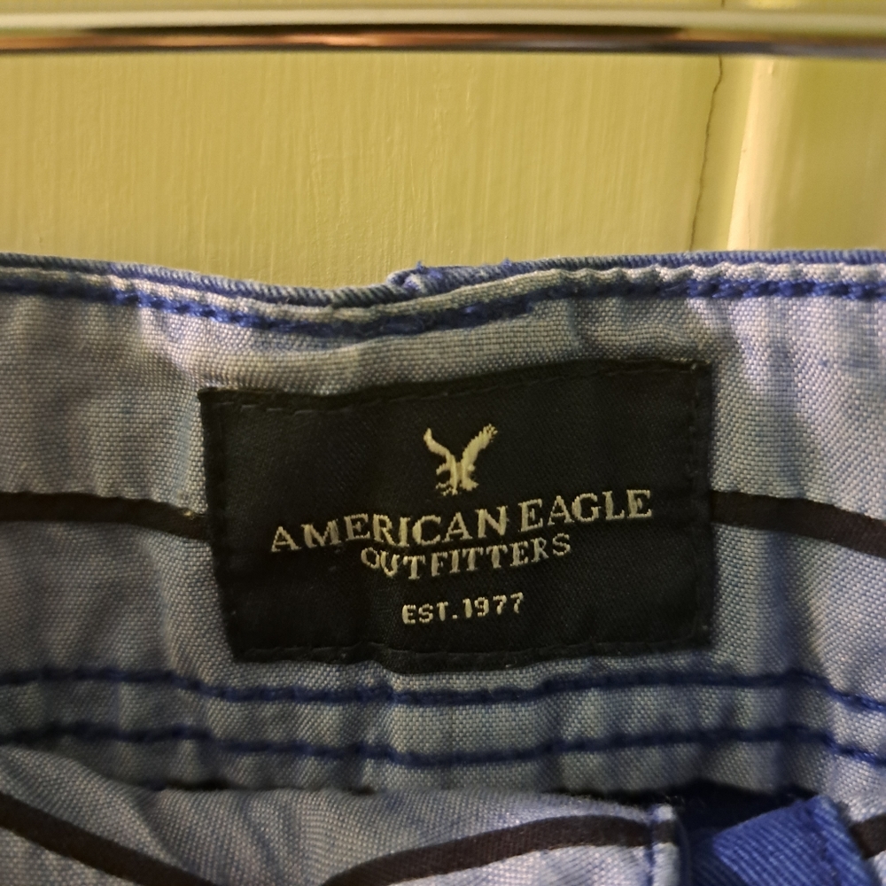 American Eagle Women's Shorts - Picture 6 of 13